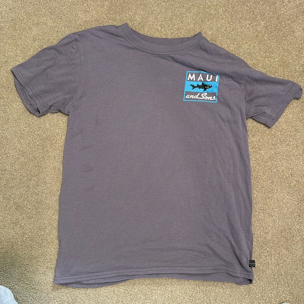 Tee shirt